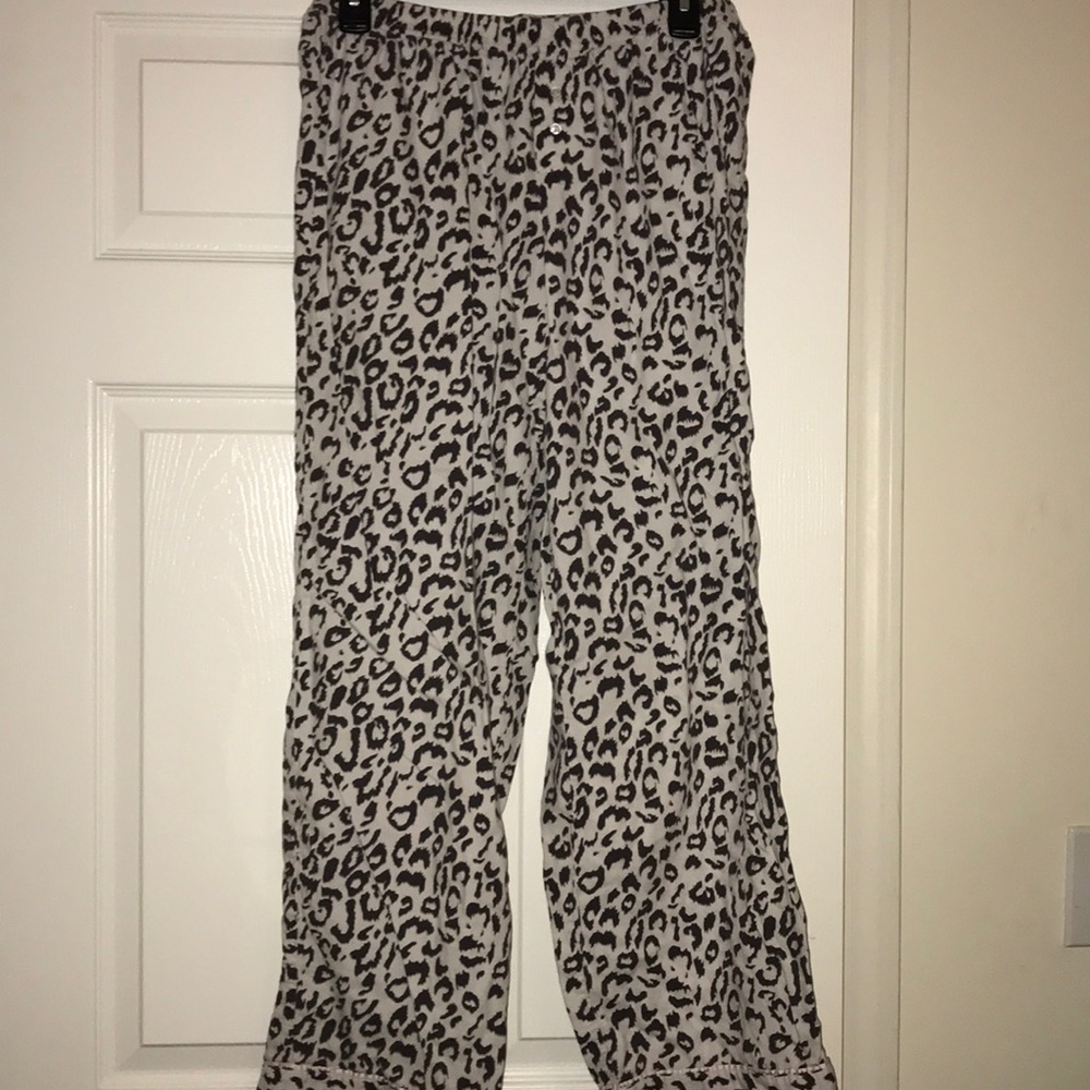 Medium Victoria’s Secret Pajama Bottoms